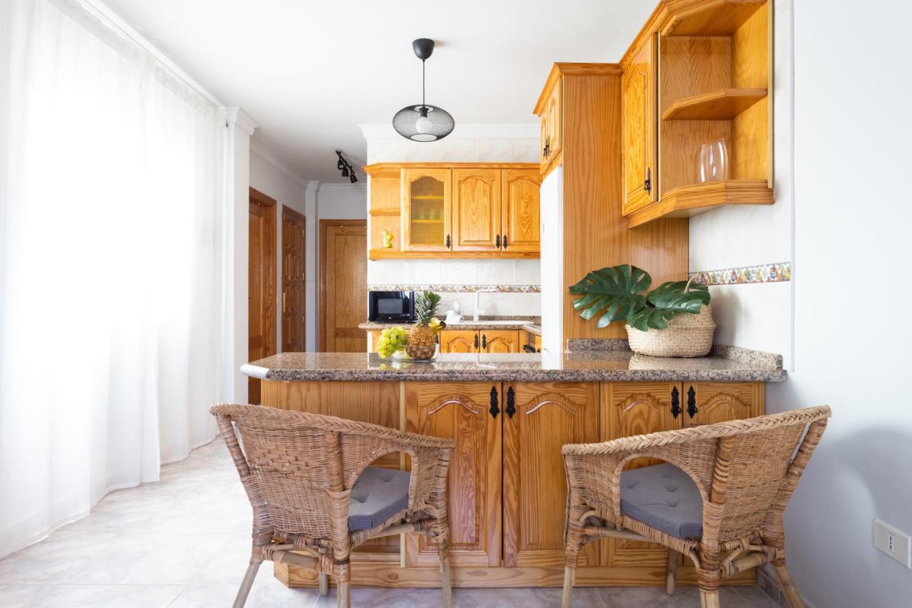 Home2Book Stylish Apartment Caletillas كانديلاريا المظهر الخارجي الصورة