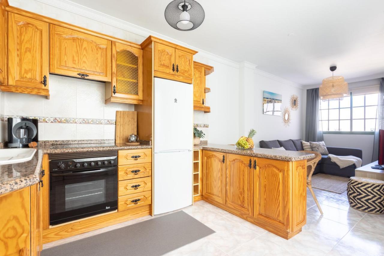 Home2Book Stylish Apartment Caletillas كانديلاريا المظهر الخارجي الصورة